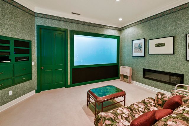 3935 E Eaglescliffe Drive, Springfield, MO 65809