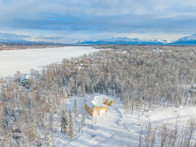 2071 W Cameron Drive, Wasilla, AK 99654