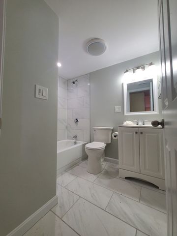 9 Oxford St 3, Lynn, MA 01901