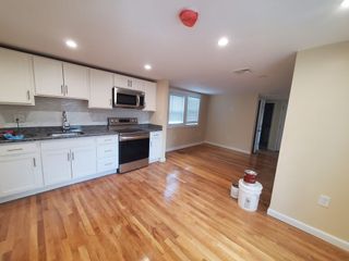 9 Oxford St 3, Lynn, MA 01901