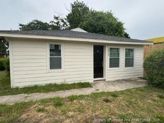2212 Murchison Road B, Fayetteville, NC 28301