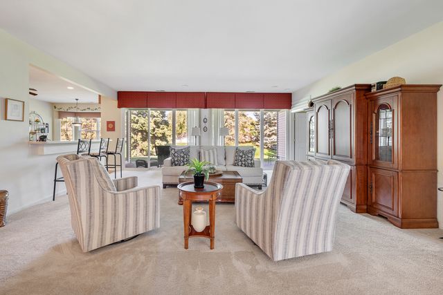 13300 Honeysuckle Drive, Huntley, IL 60142