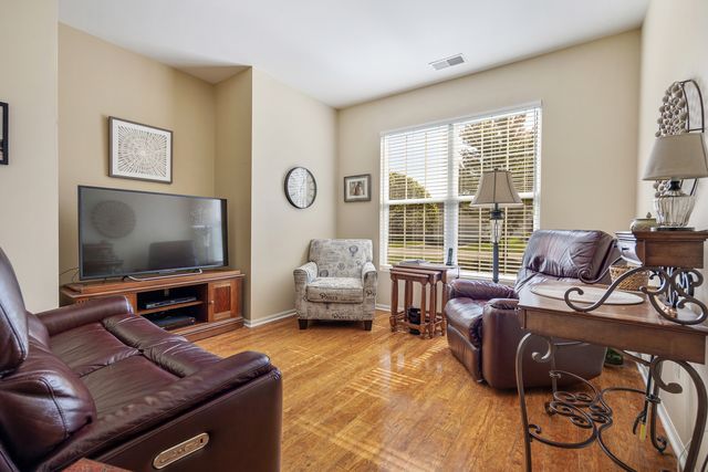 13300 Honeysuckle Drive, Huntley, IL 60142