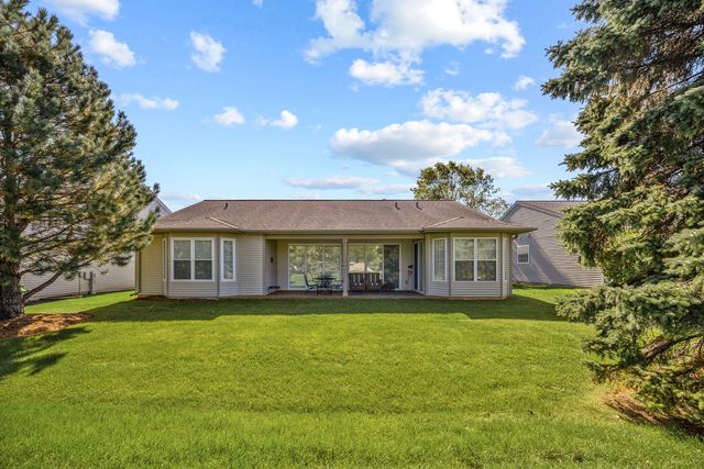 13300 Honeysuckle Drive, Huntley, IL 60142