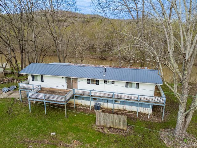 467 Waggoner Riffle Road, Lynx, OH 45693