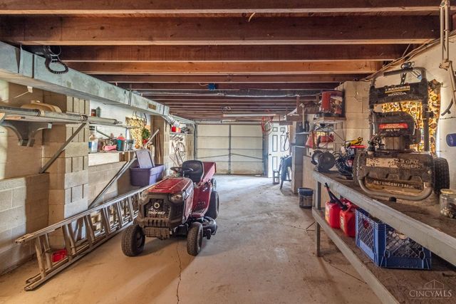 467 Waggoner Riffle Road, Lynx, OH 45693