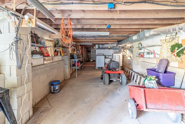 467 Waggoner Riffle Road, Lynx, OH 45693