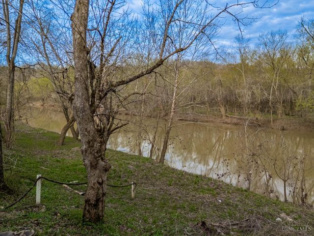 467 Waggoner Riffle Road, Lynx, OH 45693