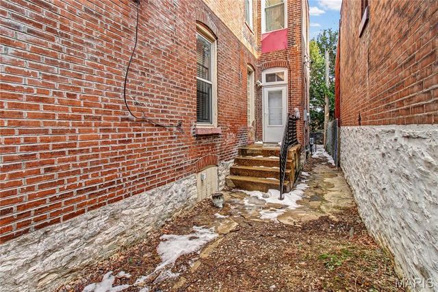 4540 Nebraska Avenue, St Louis, MO 63111