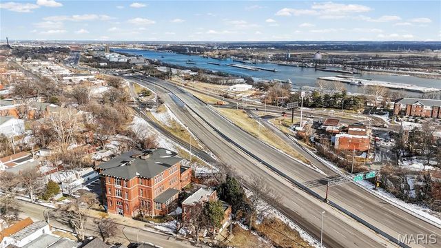 4540 Nebraska Avenue, St Louis, MO 63111