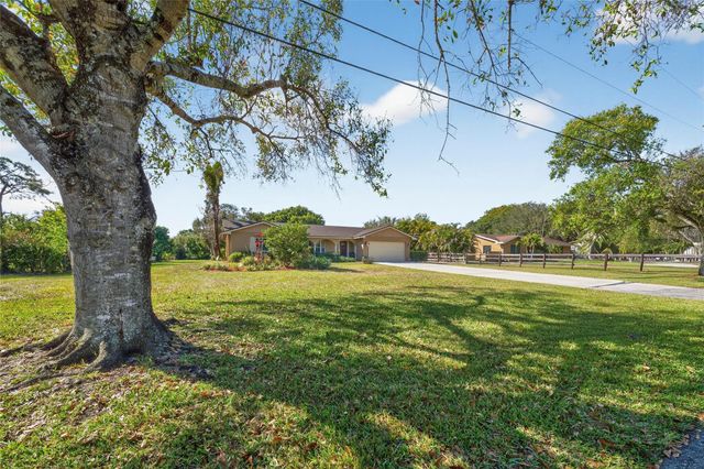 13630 SW 24th Street, Davie, FL 33325