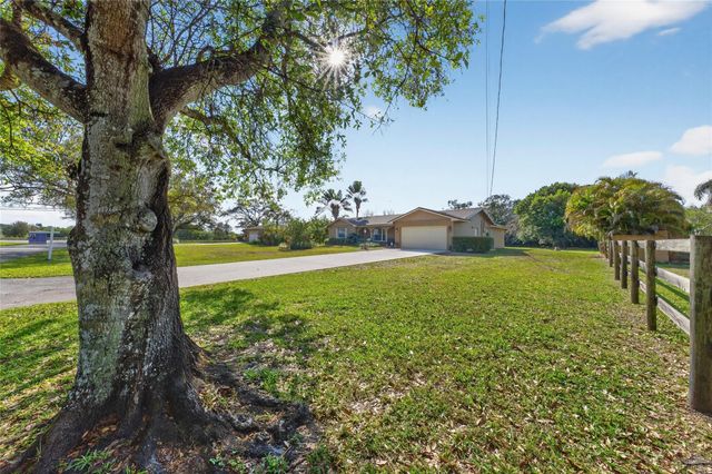 13630 SW 24th Street, Davie, FL 33325