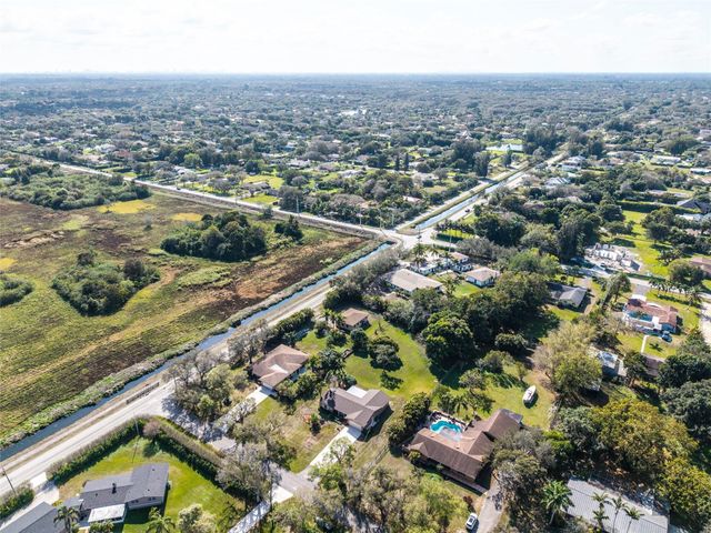 13630 SW 24th Street, Davie, FL 33325