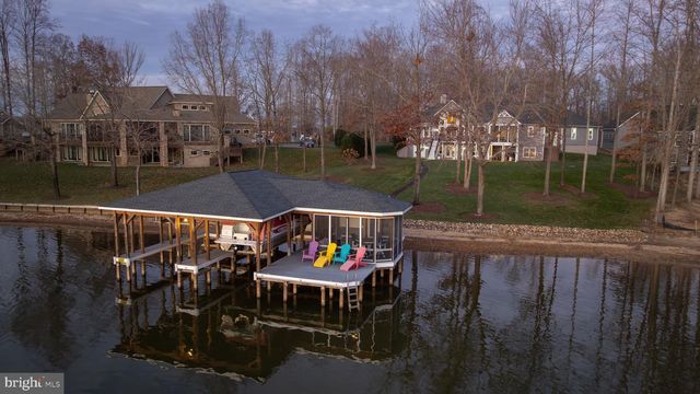 95 OLIVE BRANCH CT, Bumpass, VA 23024