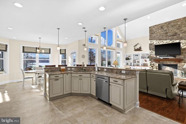 95 OLIVE BRANCH CT, Bumpass, VA 23024