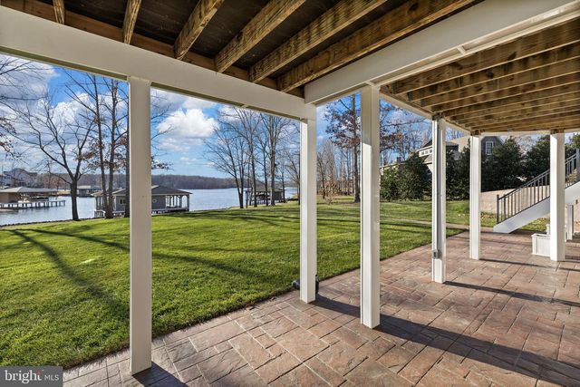 95 OLIVE BRANCH CT, Bumpass, VA 23024