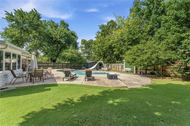 2304 Christine Street, Springdale, AR 72762