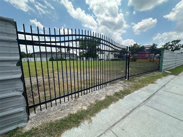 6514 Laura Koppe Road, Houston, TX 77016