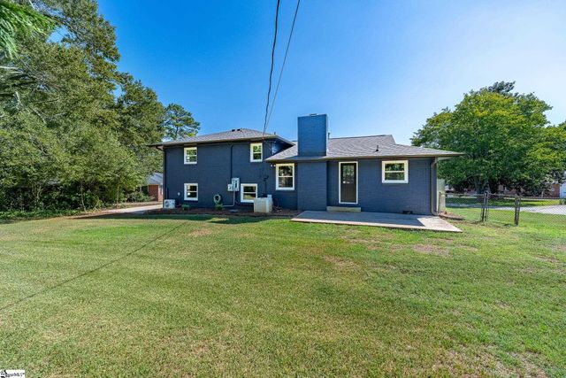 2409 Villa Court, Anderson, SC 29621