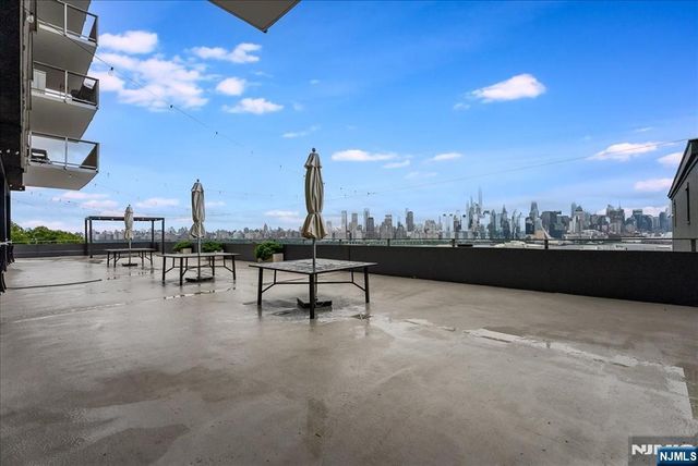 6050 E Kennedy Boulevard 15G, West New York, NJ 07093