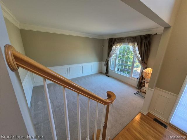 3681 High Grove Way, Lake Orion, MI 48360