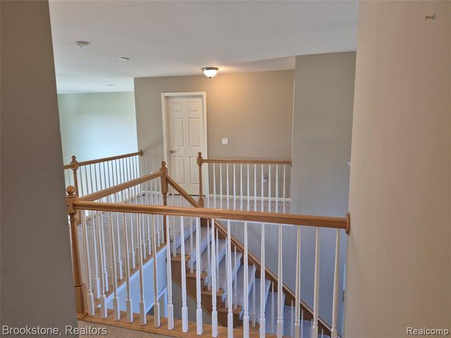 3681 High Grove Way, Lake Orion, MI 48360