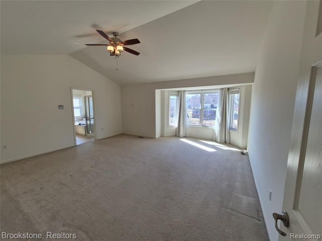 3681 High Grove Way, Lake Orion, MI 48360