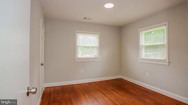 5602 ODELL RD, Beltsville, MD 20705