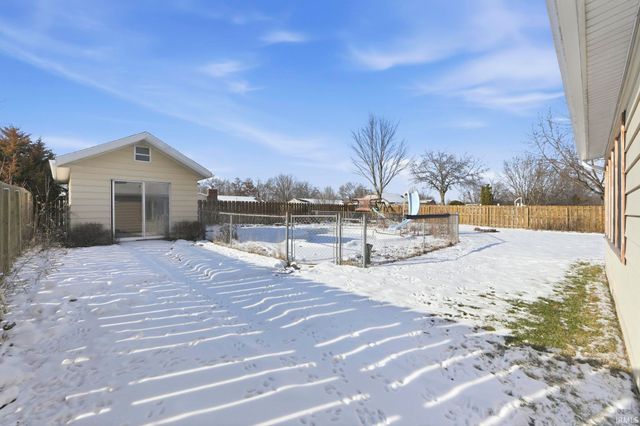 6033 Aragon Drive, Fort Wayne, IN 46818