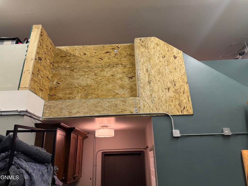 3250 Rock Island Place, Bismarck, ND 58504 photo 17