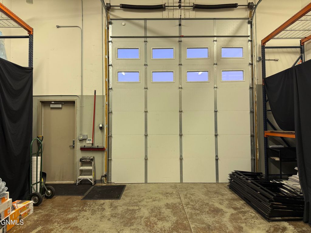 3250 Rock Island Place, Bismarck, ND 58504 photo 21