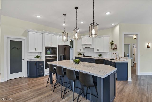 3695 Braemar Drive, Broadview Heights, OH 44147