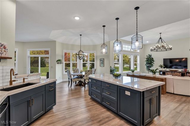 3695 Braemar Drive, Broadview Heights, OH 44147