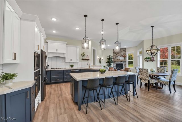 3695 Braemar Drive, Broadview Heights, OH 44147