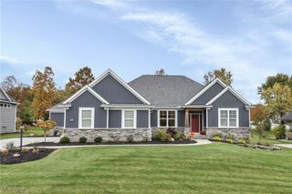 3695 Braemar Drive, Broadview Heights, OH 44147