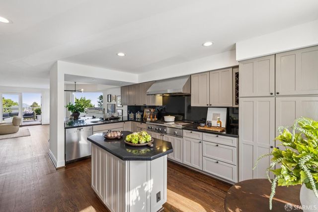 636 28th Street, San Francisco, CA 94131