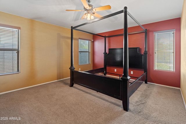 2911 E Quiet Hollow Lane, Phoenix, AZ 85024