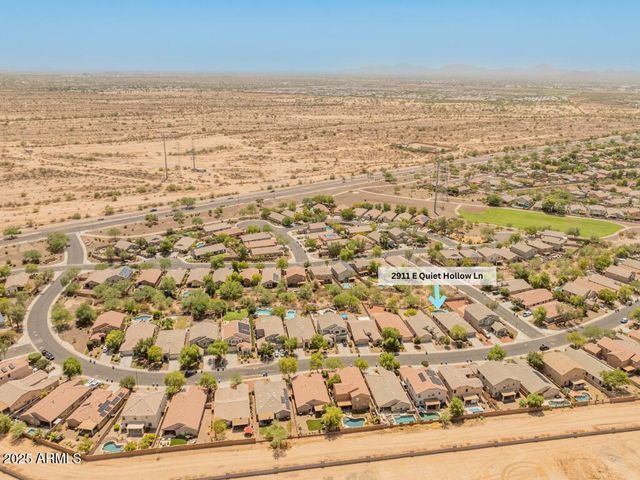 2911 E Quiet Hollow Lane, Phoenix, AZ 85024