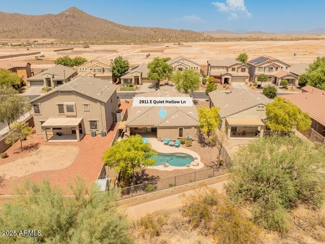2911 E Quiet Hollow Lane, Phoenix, AZ 85024