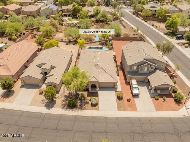 2911 E Quiet Hollow Lane, Phoenix, AZ 85024