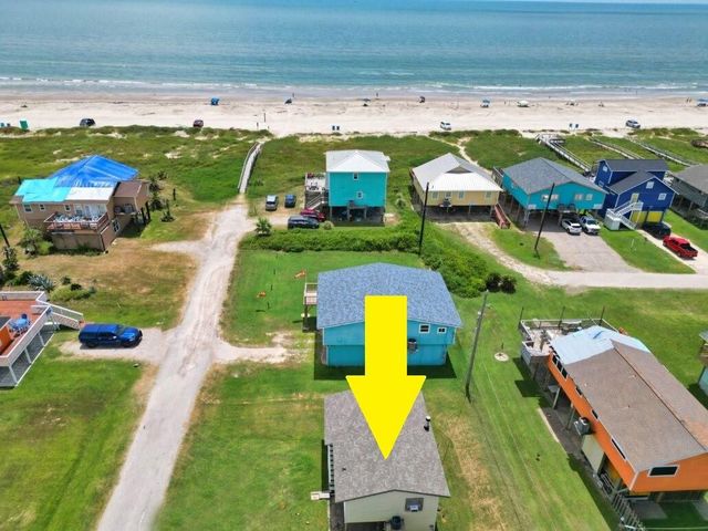 123 Sandpiper Avenue, Surfside Beach, TX 77541