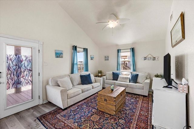 2811 Blue Water Highway, Surfside Beach, TX 77541