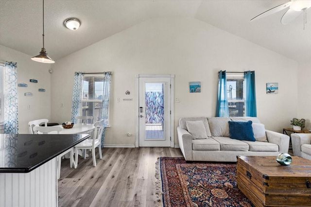 2811 Blue Water Highway, Surfside Beach, TX 77541