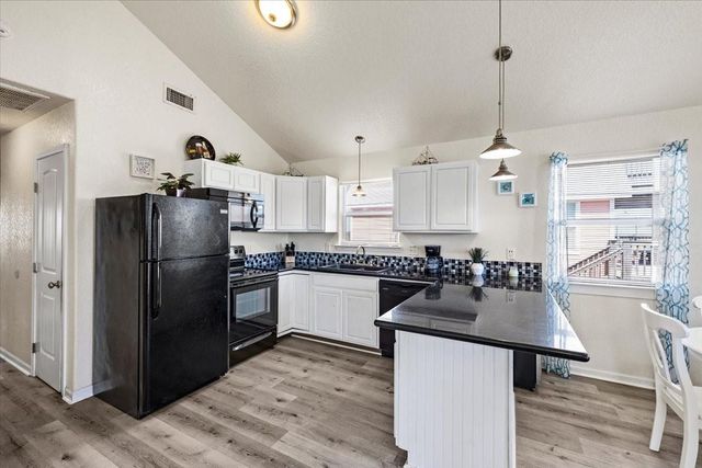 2811 Blue Water Highway, Surfside Beach, TX 77541