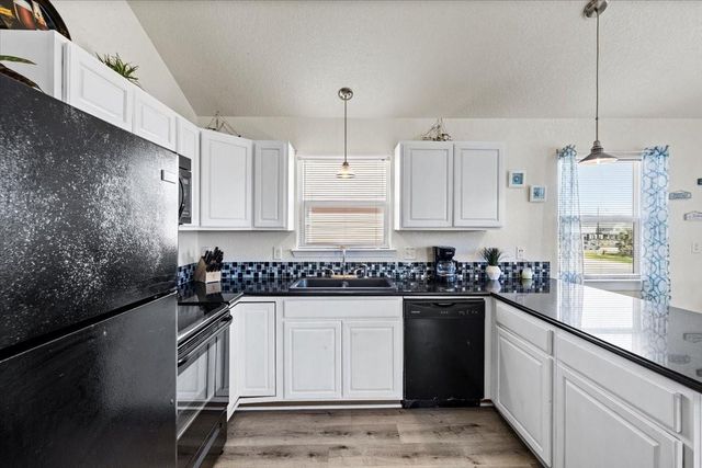 2811 Blue Water Highway, Surfside Beach, TX 77541