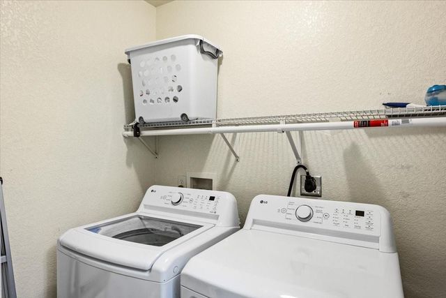 2811 Blue Water Highway, Surfside Beach, TX 77541