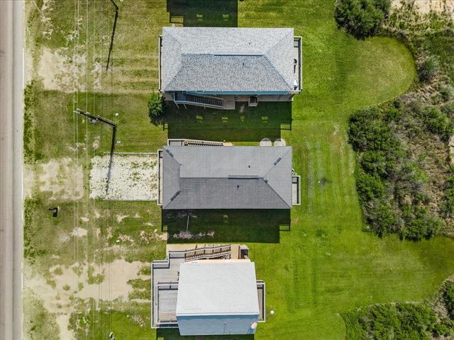 2811 Blue Water Highway, Surfside Beach, TX 77541