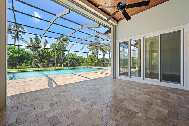8176 SE Red Root Way, Jupiter, FL 33458