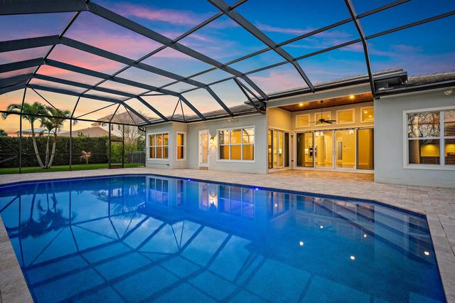 8176 SE Red Root Way, Jupiter, FL 33458