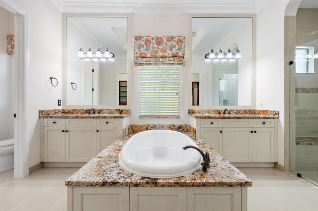 8176 SE Red Root Way, Jupiter, FL 33458
